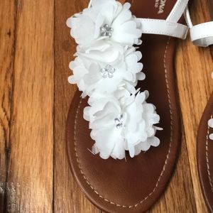 Arizona Jean Company Shoes - Flowery Sandals! Arizona Jean Company Shoes - Flowery Sandals!